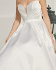 JE1075_WHITE_4935401