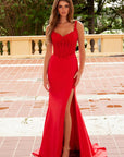 Y1550_RED_3517154