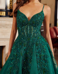 H1883_EMERALD_4943317