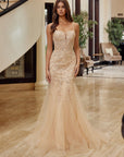 H1874_CHAMPAGNE_4943254