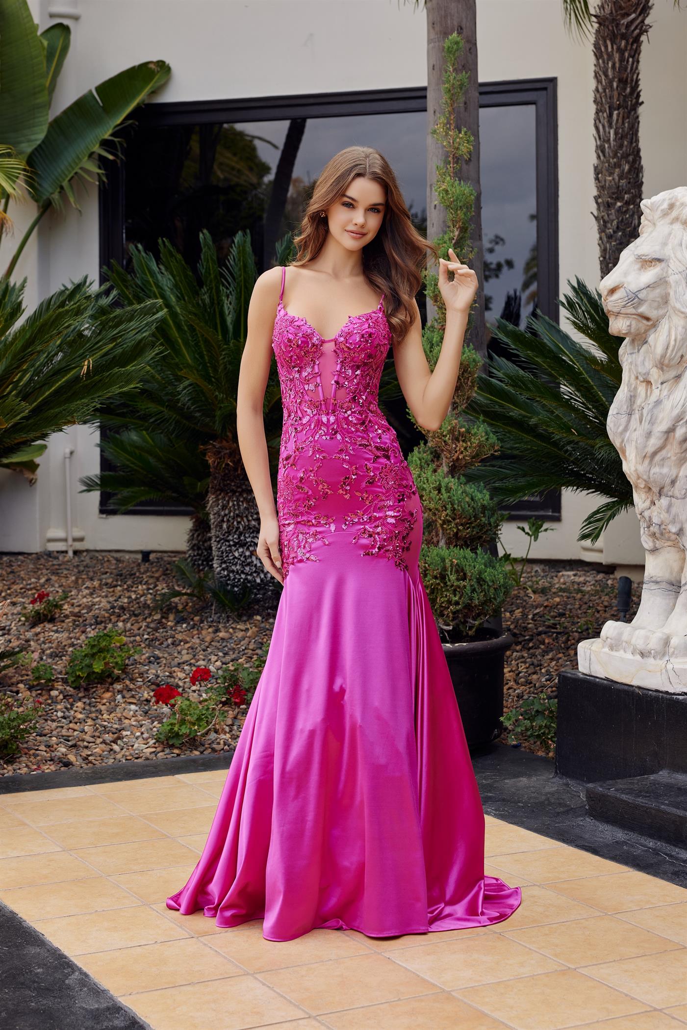 E1532_FUCHSIA_4964480