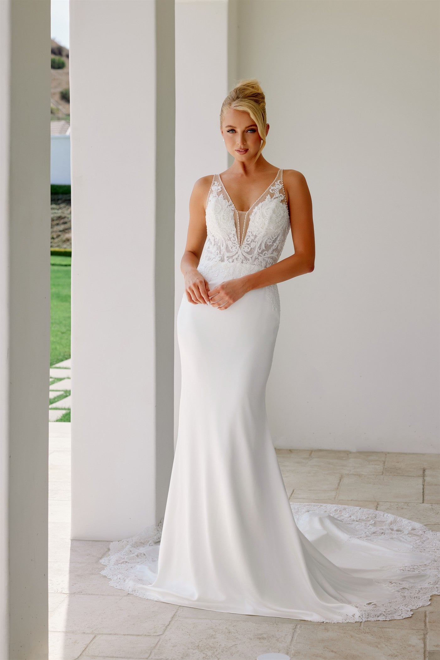 JE1022L_WHITE_4964656