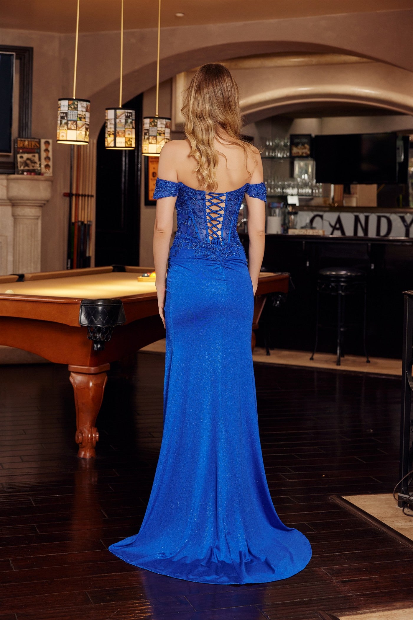 H1879_ROYALBLUE_4943288