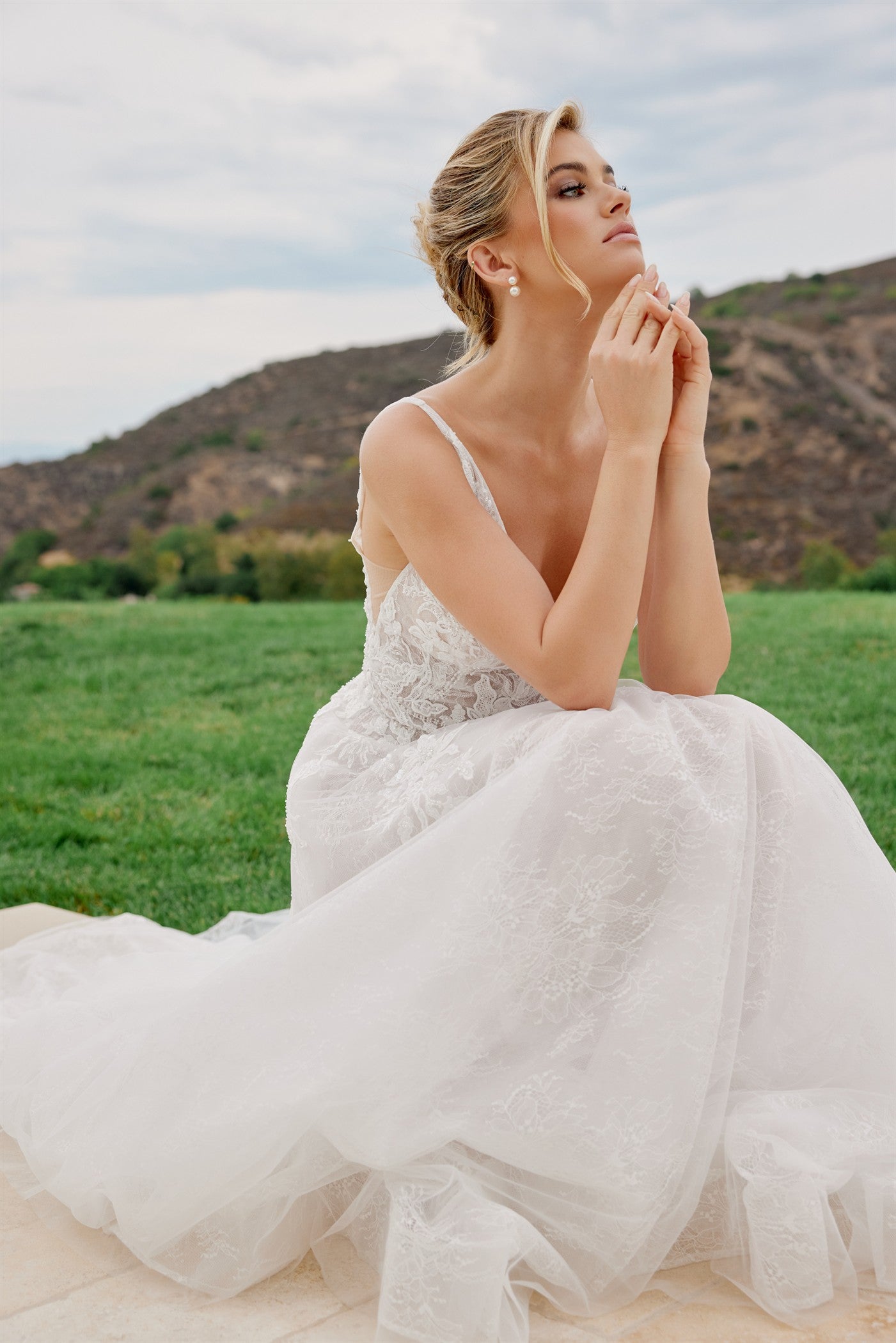 JE1060L_WHITENUDE_4935374