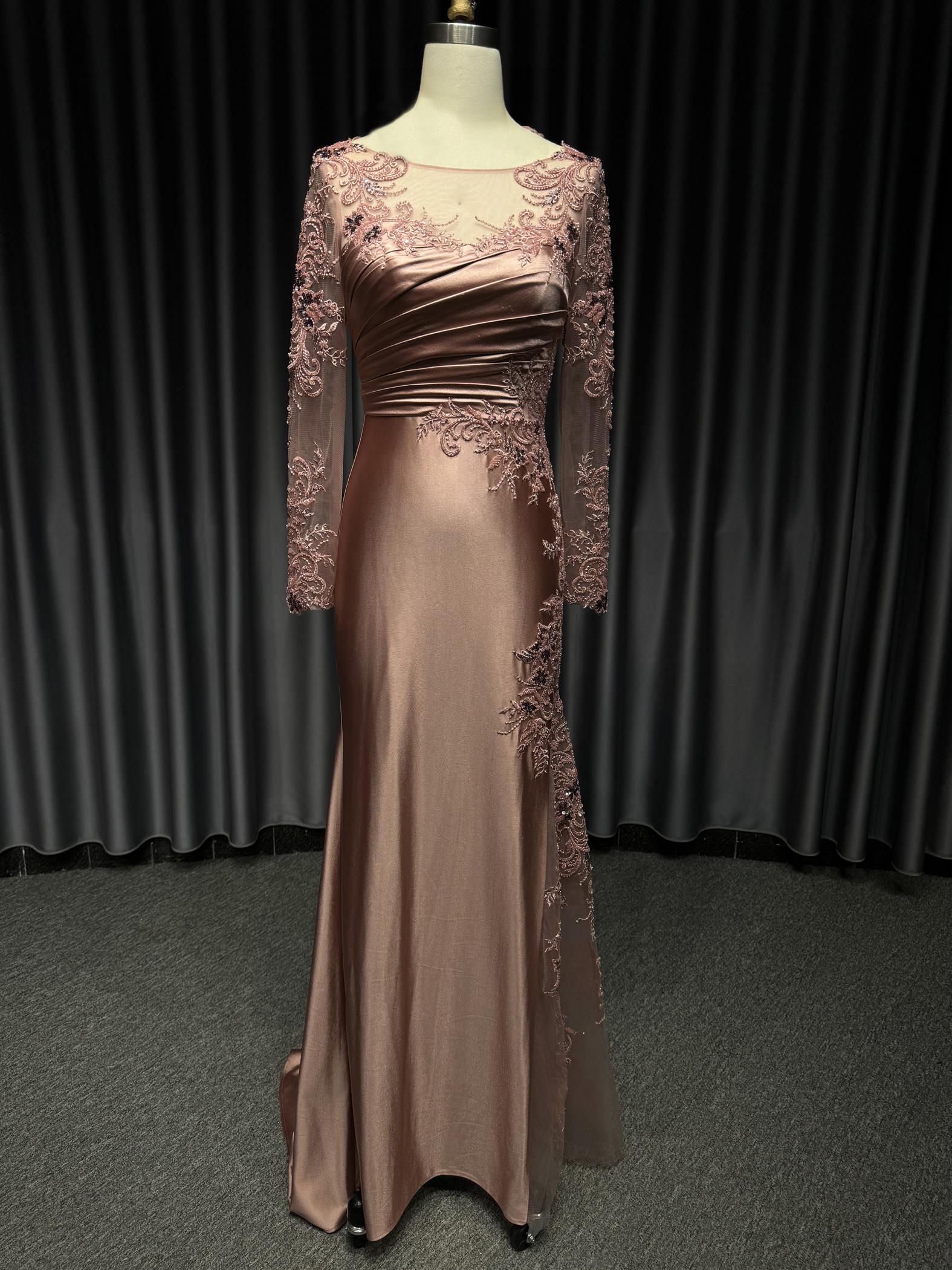 ME123_ROSE_3517479