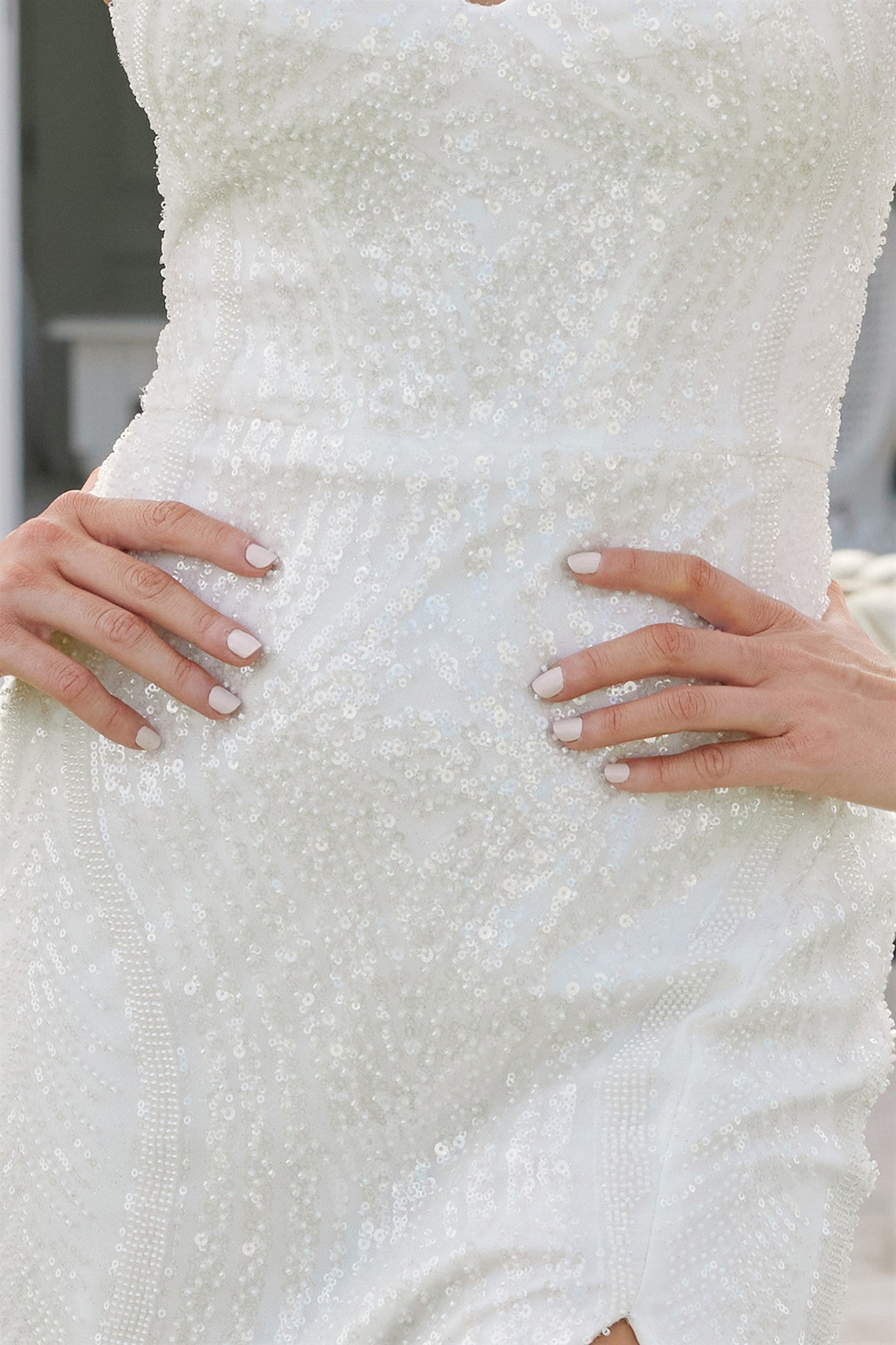 E1535W_WHITE_4964495