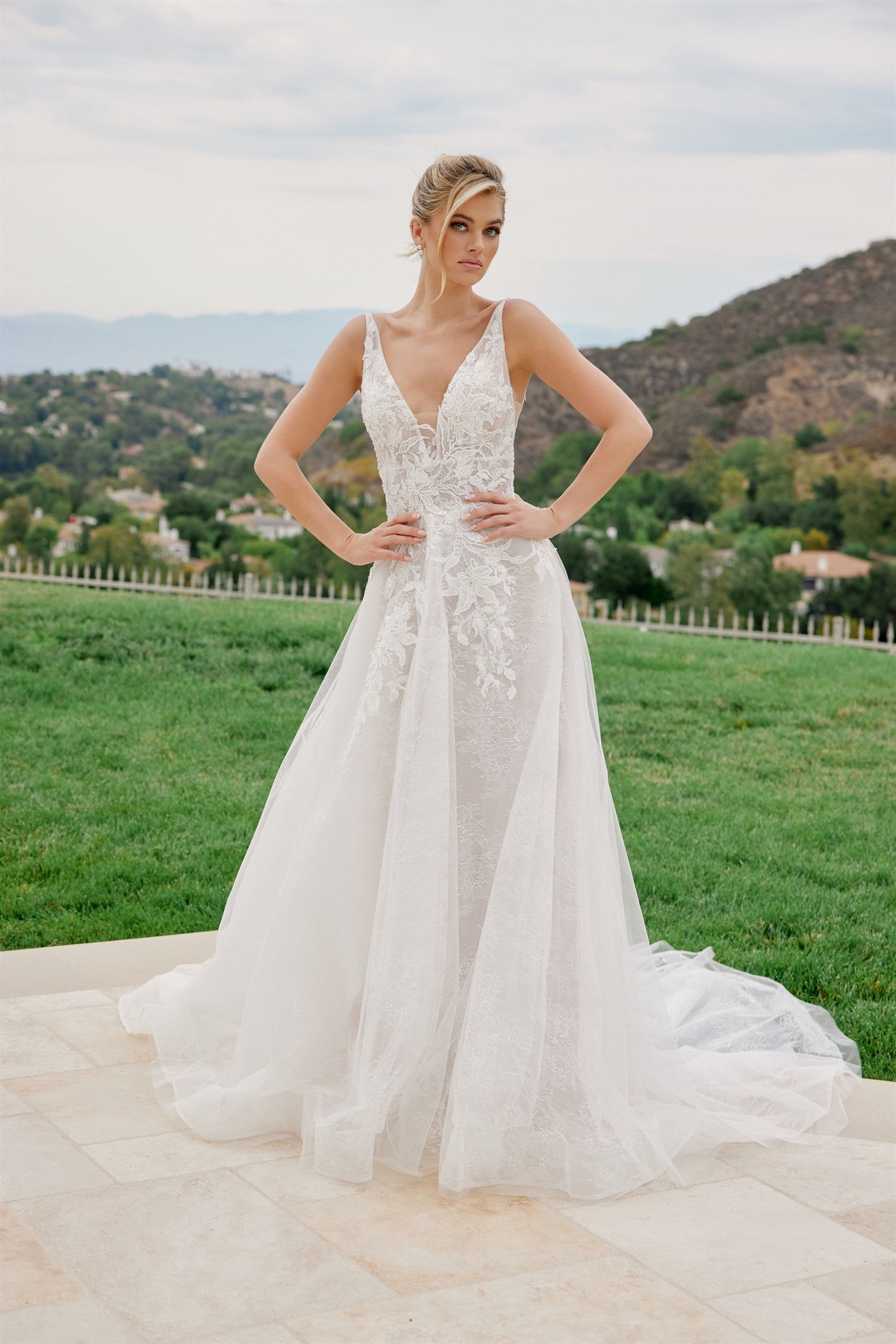 JE1060L_WHITENUDE_4935373