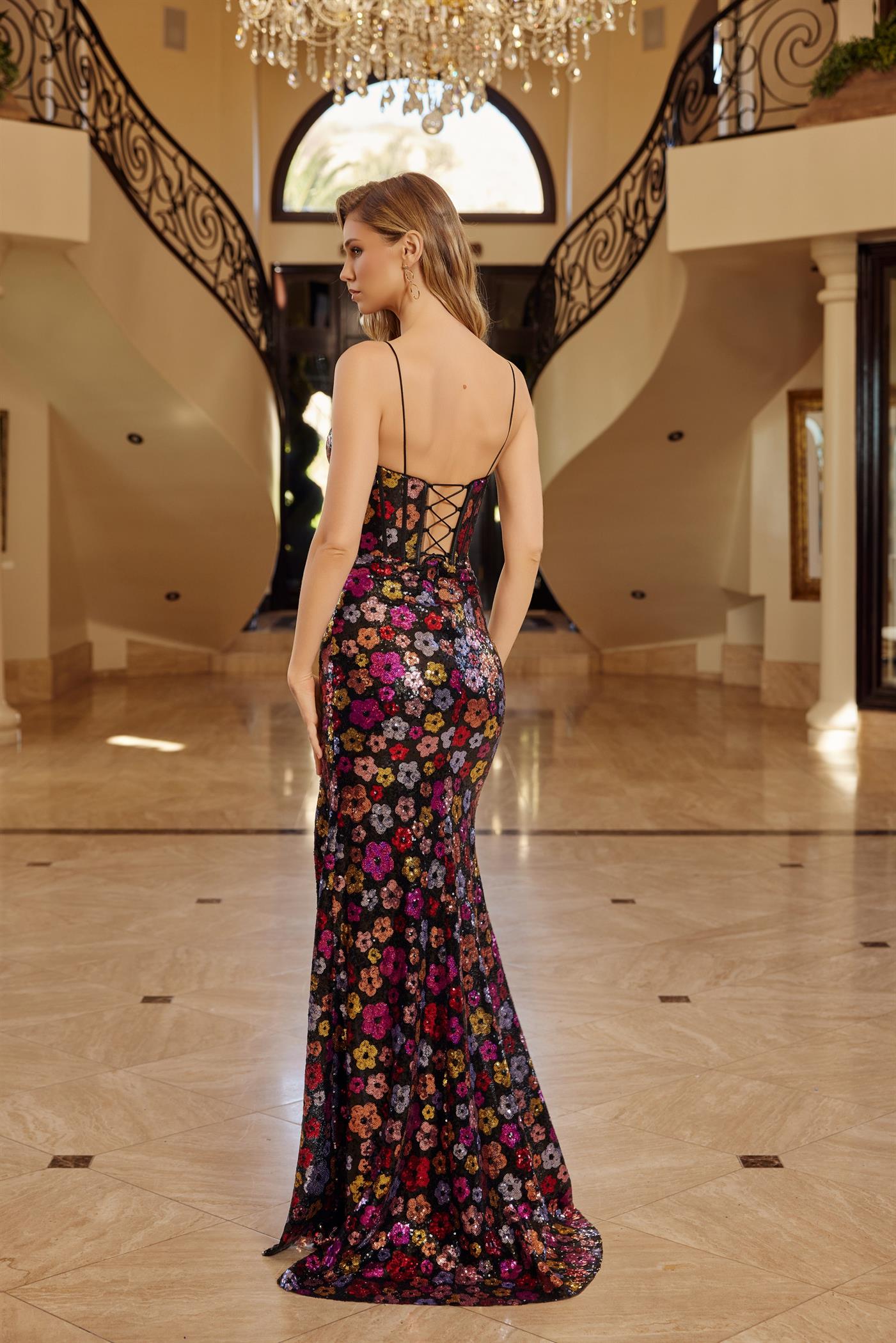 T1511_BLACKMULTI_4964862