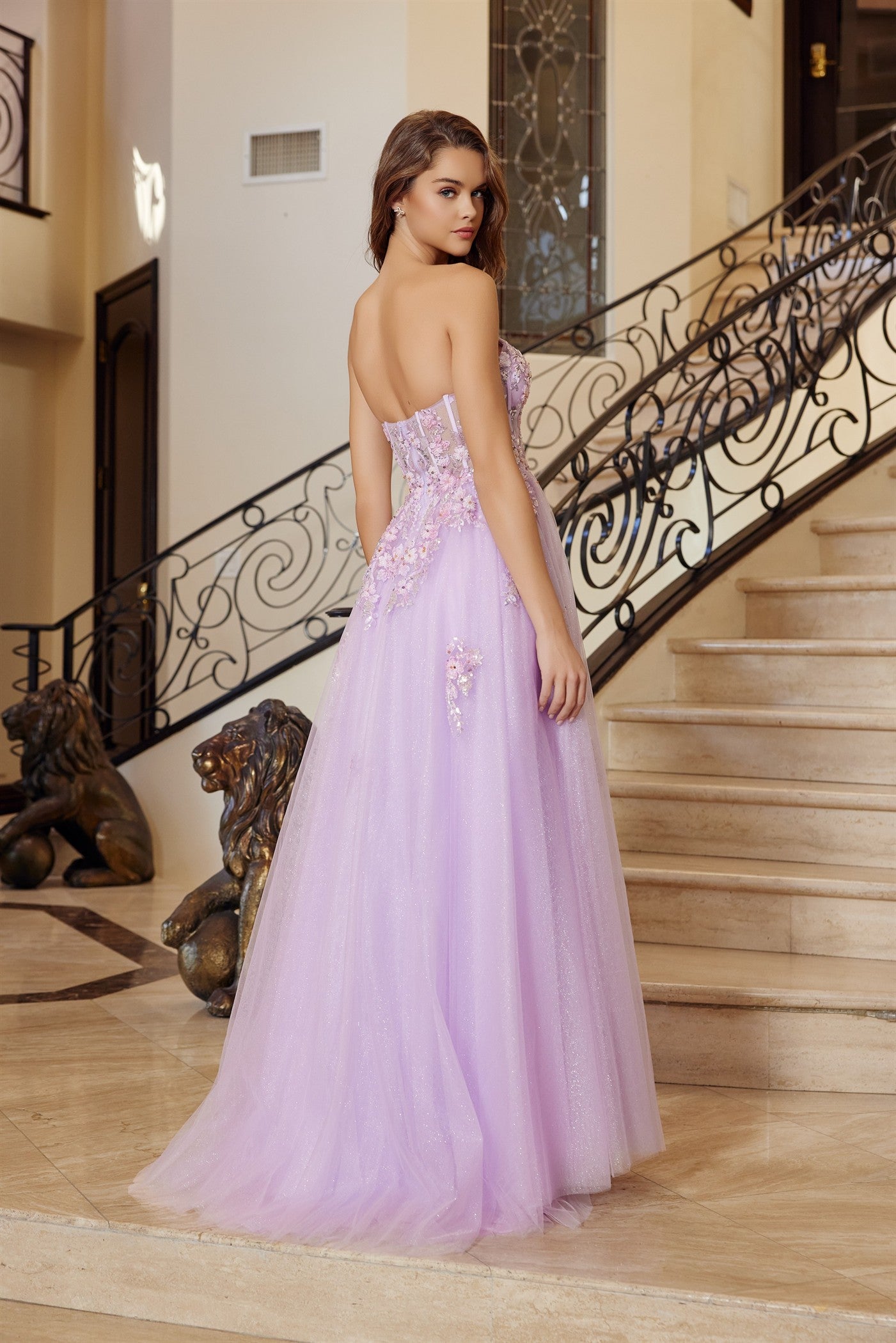 Q1773_LILAC_4943425