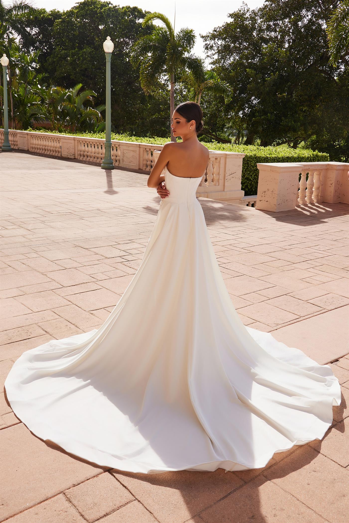 JW1035_WHITE_3521954